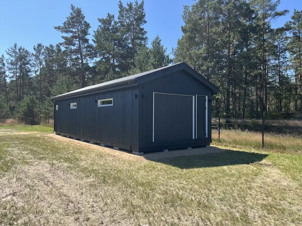 60 m² mājiņa ar garāžu Melnsilā